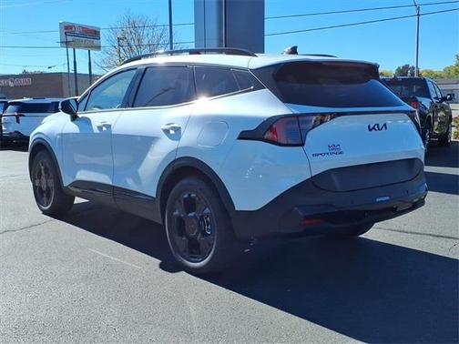2026 Kia Sportage Hybrid X-Line