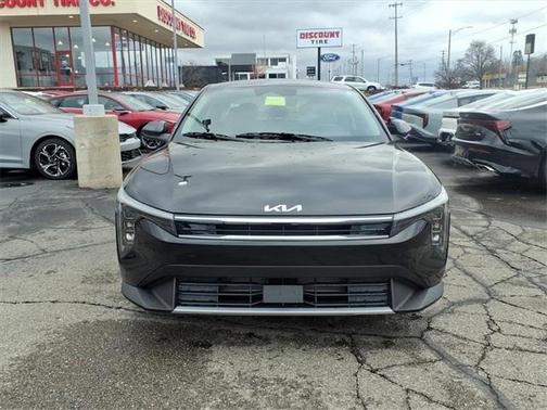 2026 Kia K4 EX