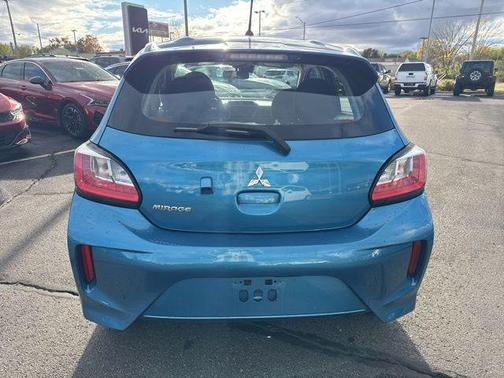 2022 Mitsubishi Mirage ES