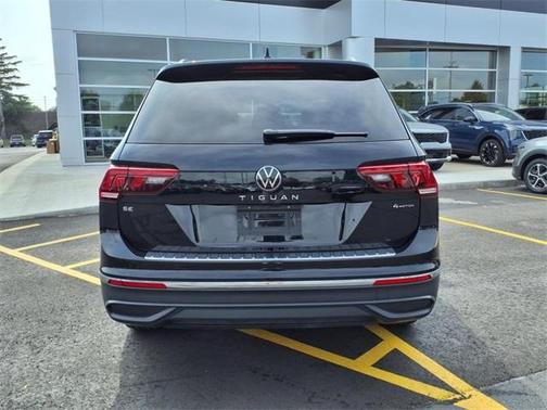 2022 Volkswagen Tiguan 2.0T SE