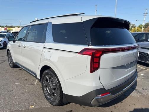 2026 Kia Carnival Hybrid SX