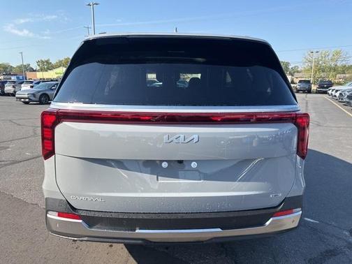 2026 Kia Carnival Hybrid SX