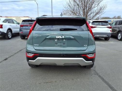 2023 Kia Niro SX Touring
