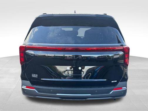 Aurora Black Pearl 2026 Kia Carnival Hybrid SX