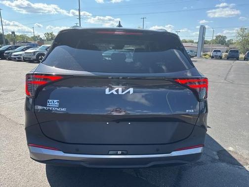 2026 Kia Sportage EX