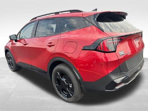 Runway Red 2026 Kia Sportage X-Line