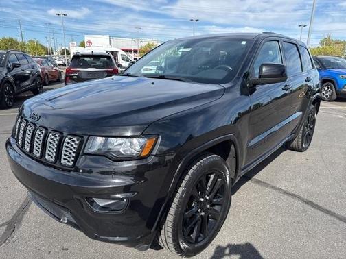 2020 Jeep Grand Cherokee Altitude