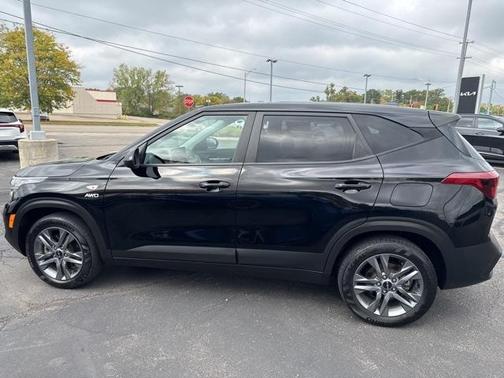 2023 Kia Seltos LX