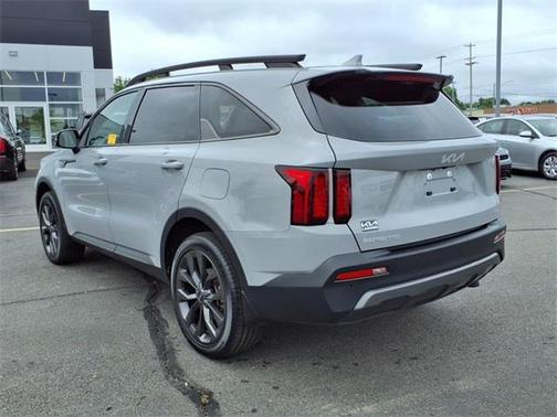 2023 Kia Sorento X-Line EX