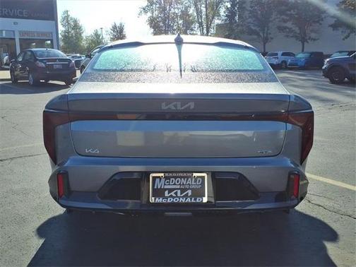 2025 Kia K4 GT-Line