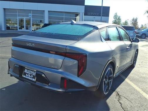 2025 Kia K4 GT-Line