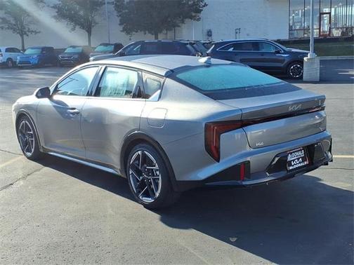 2025 Kia K4 GT-Line