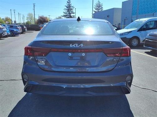 2023 Kia Forte LXS