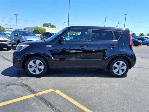 2017 Kia Soul Base