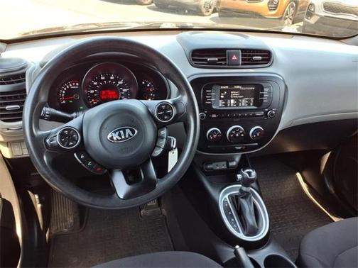 2017 Kia Soul Base