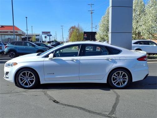2019 Ford Fusion Hybrid Titanium