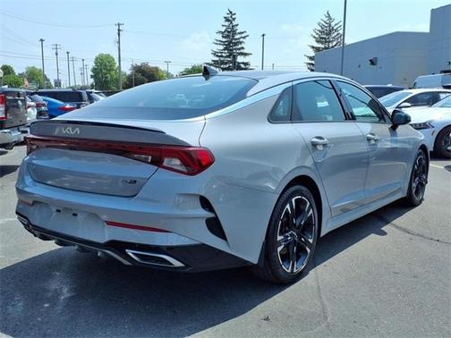2022 Kia K5 GT-Line