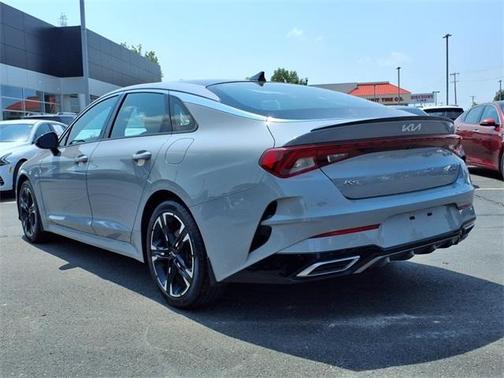 2022 Kia K5 GT-Line