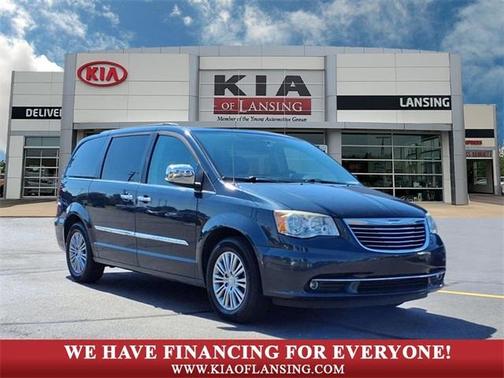 2014 Chrysler Town & Country Touring-L