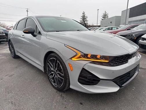 2022 Kia K5 GT