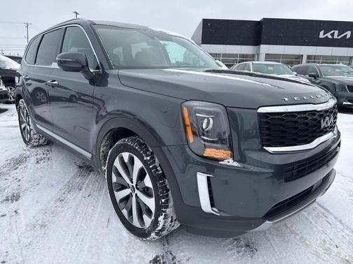 2022 Kia Telluride S