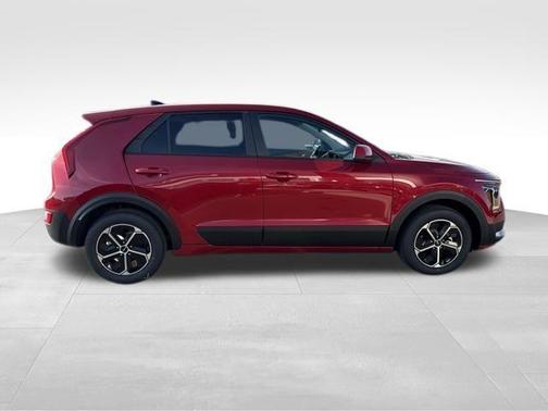Runway Red 2026 Kia Niro LX