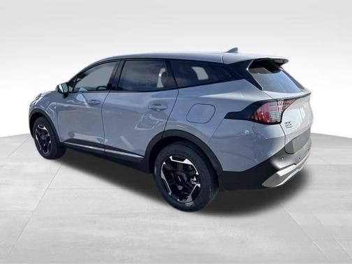 Wolf Gray 2026 Kia Sportage Hybrid S