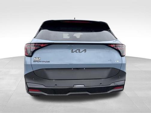 Heritage Blue 2026 Kia Sportage Hybrid X-Line
