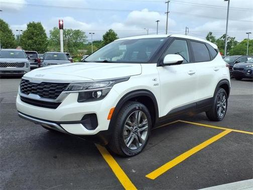 2023 Kia Seltos LX