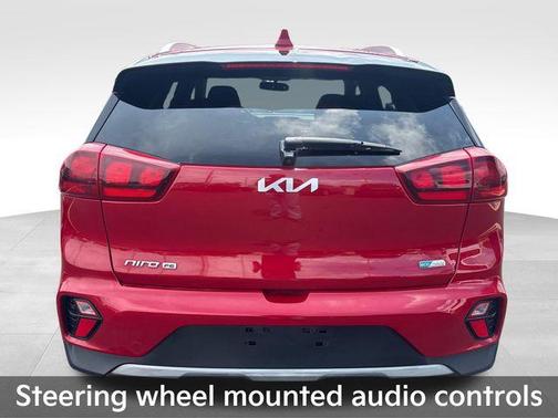 Runway Red 2022 Kia Niro LX