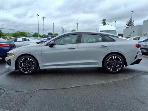 2022 Kia K5 GT-Line