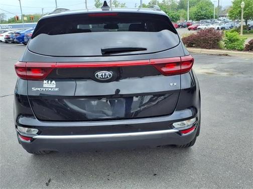 2022 Kia Sportage EX