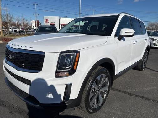 2022 Kia Telluride S