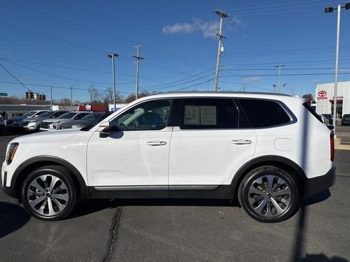 2022 Kia Telluride S
