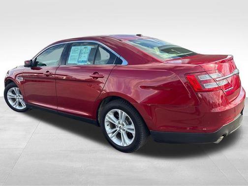 Ruby Red Metallic 2014 Ford Taurus SEL