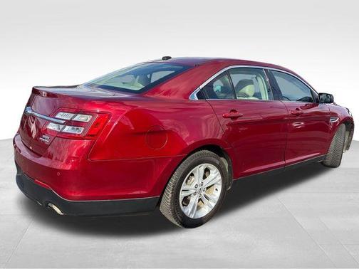 Ruby Red Metallic 2014 Ford Taurus SEL
