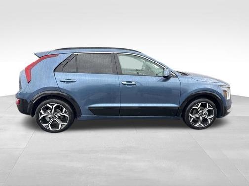 2026 Kia Niro SX Touring