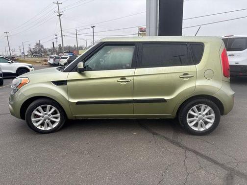 2012 Kia Soul +