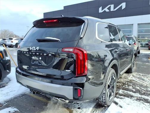 2025 Kia Telluride S