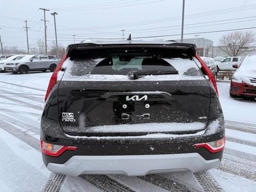 2023 Kia Niro EX