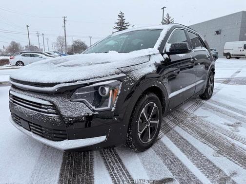 2023 Kia Niro EX