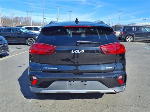2022 Kia Niro Touring SE