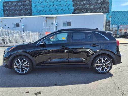 2022 Kia Niro Touring SE