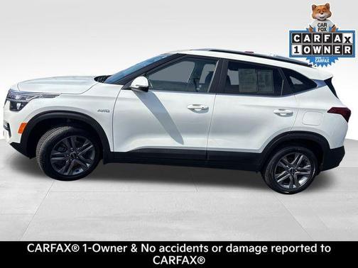 Snow White Pearl 2023 Kia Seltos S