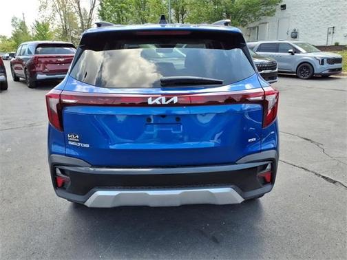 2025 Kia Seltos S