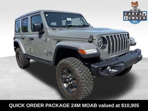 Sting Gray Clearcoat 2019 Jeep Wrangler Unlimited Moab