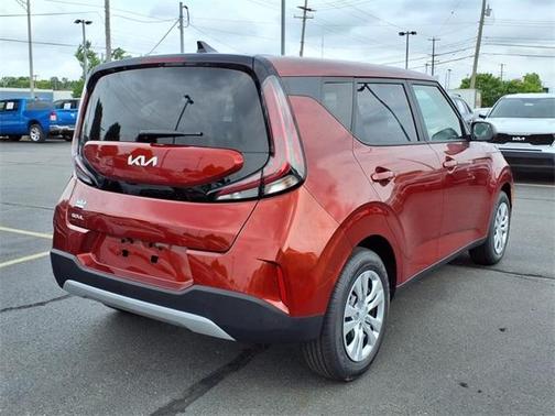 2025 Kia Soul LX