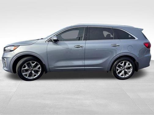 Everlasting Silver 2020 Kia Sorento SX