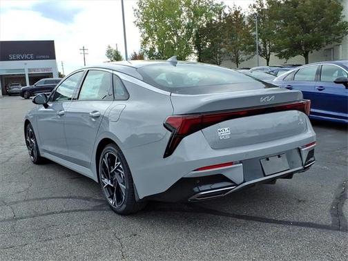 2026 Kia K5 GT-Line