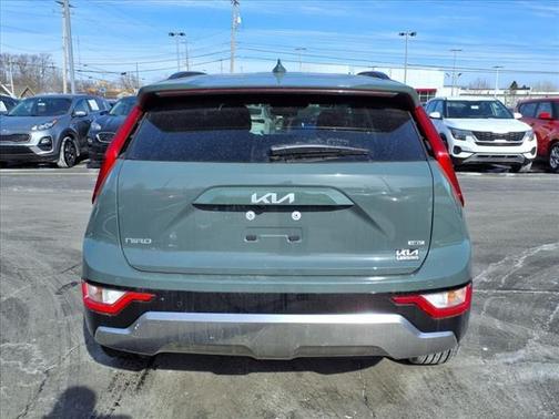 2025 Kia Niro EX Touring